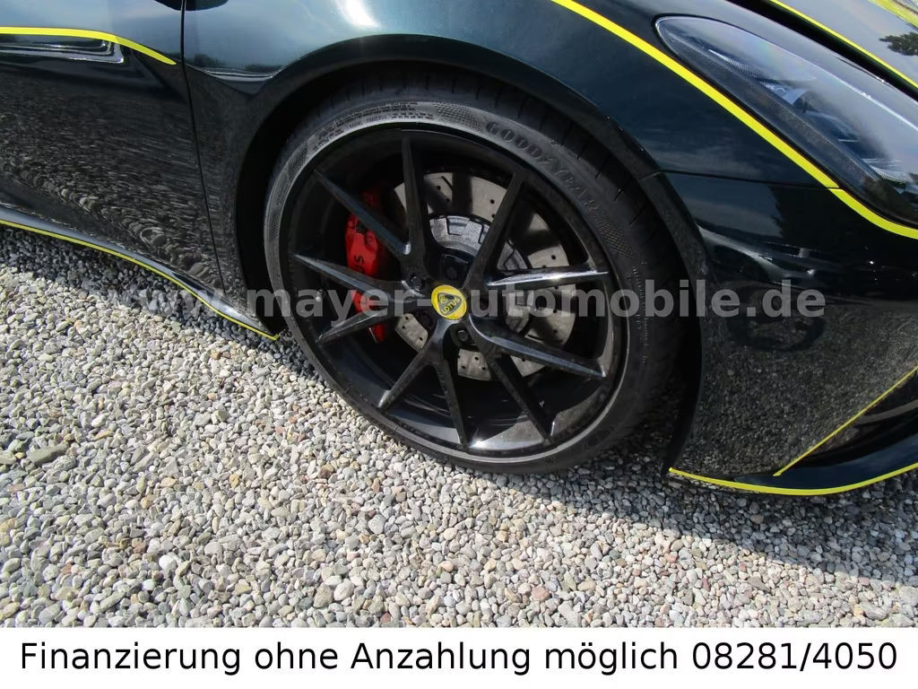 Lotus Emira