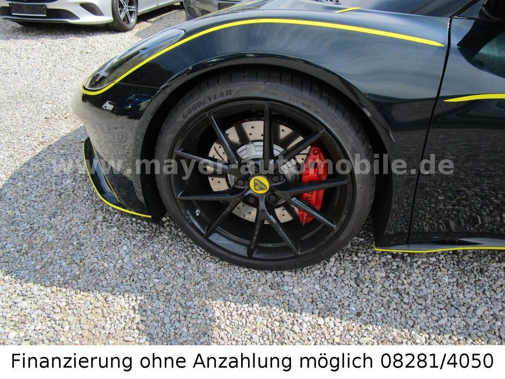 Lotus Emira