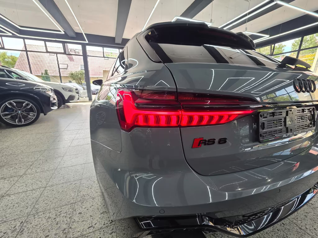 Audi RS6