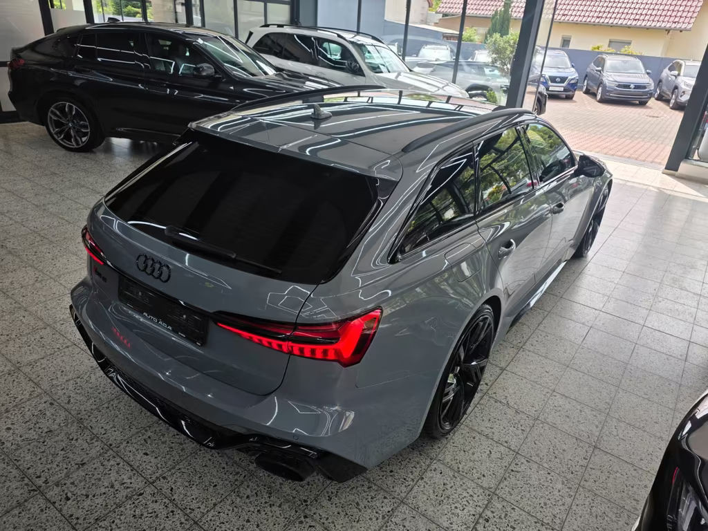 Audi RS6