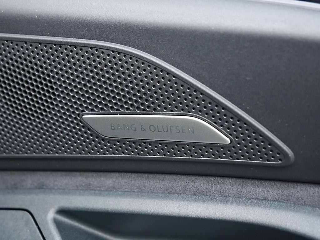 Audi S6 e-tron