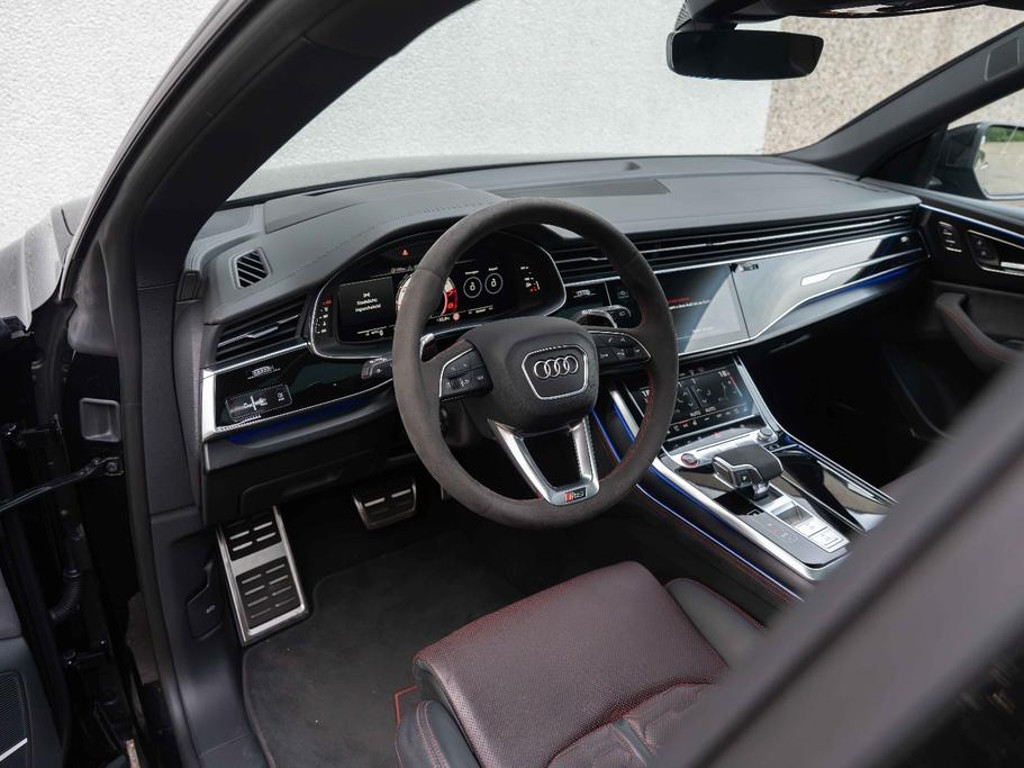 Audi RS Q8