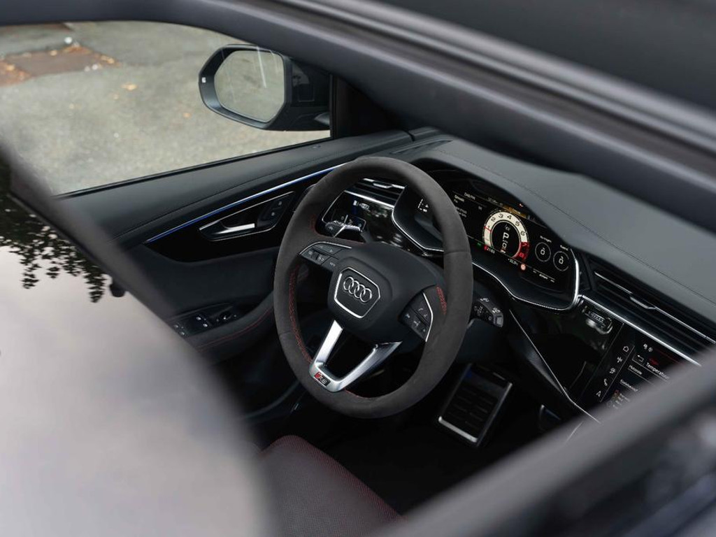 Audi RS Q8