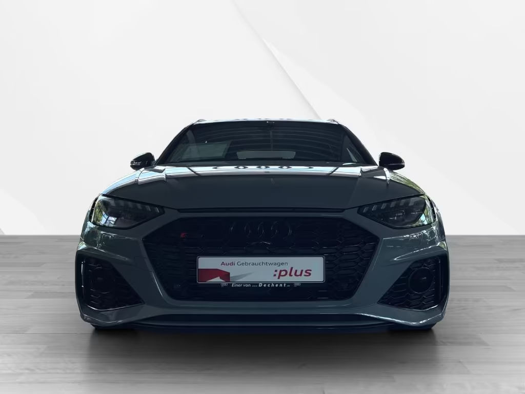 Audi RS4