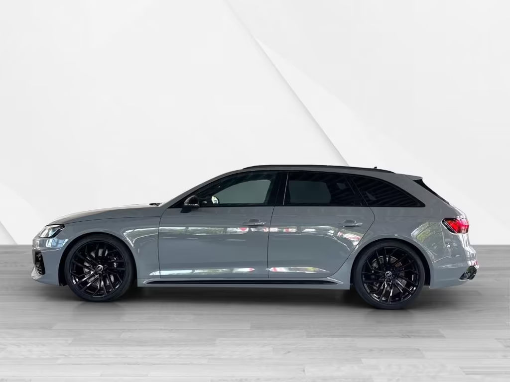 Audi RS4