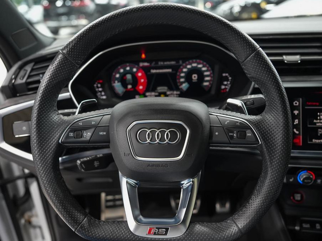 Audi RS Q3