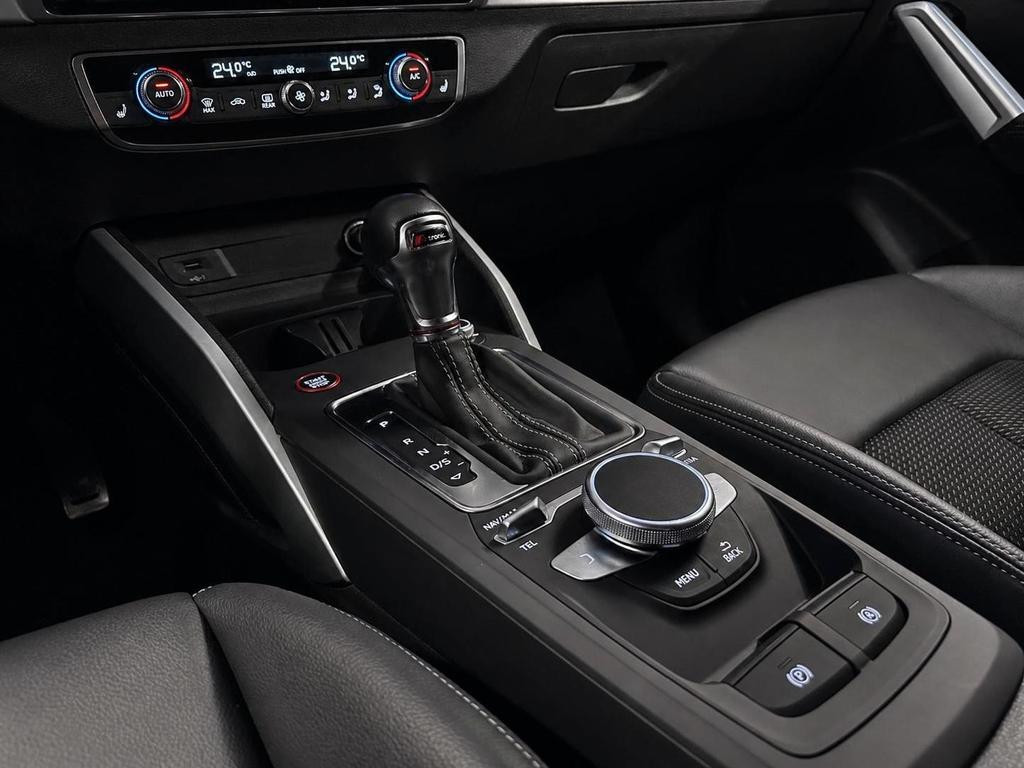 Audi SQ2