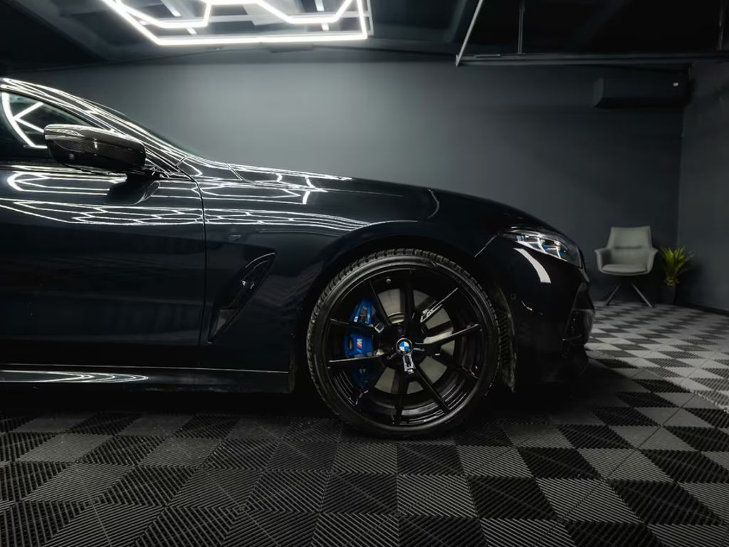 BMW M850