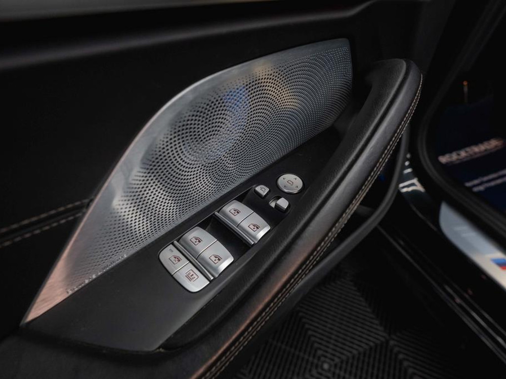 BMW M850
