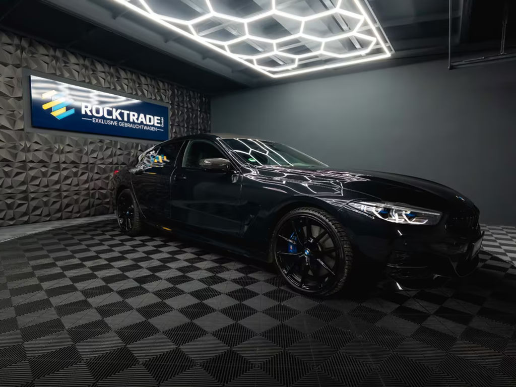 BMW M850