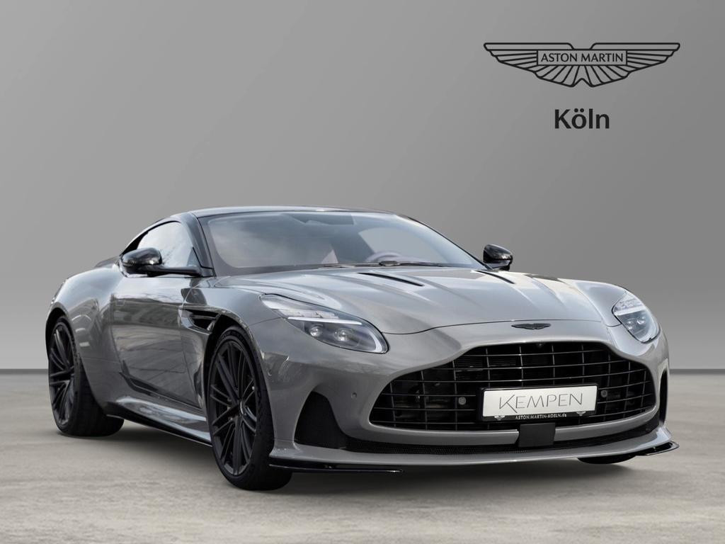 Aston Martin DB12