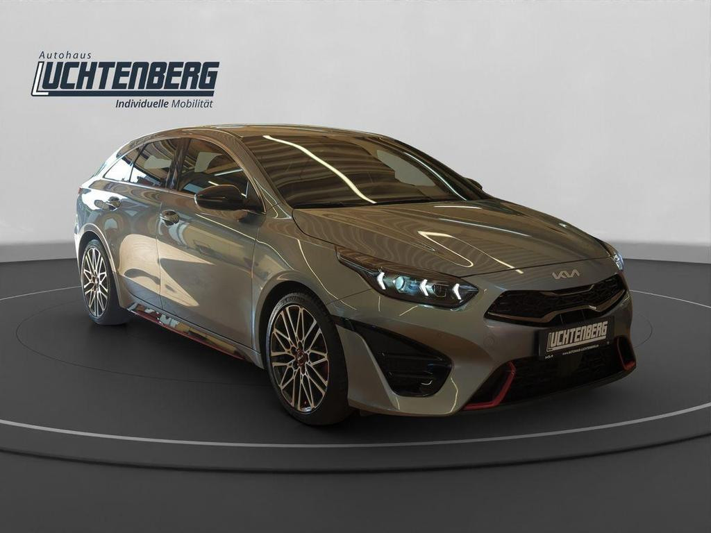 Kia ProCeed