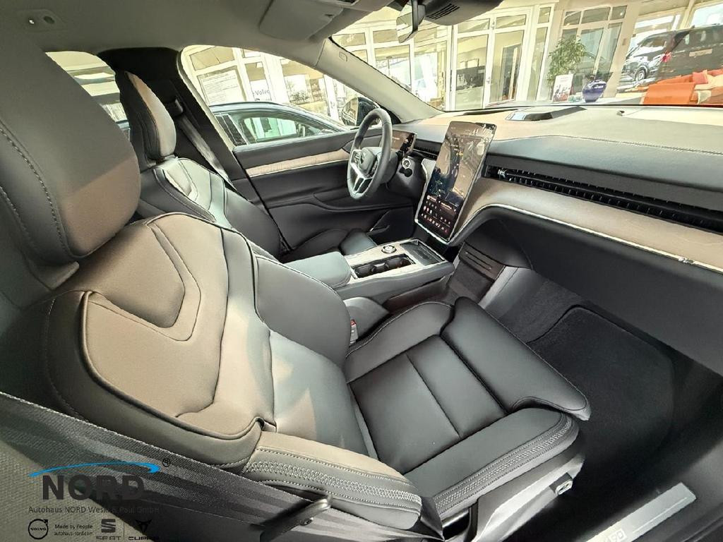 Volvo EX90