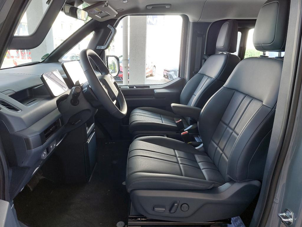Kia PV5 Passenger