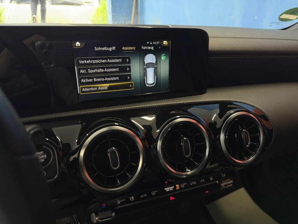 Mercedes-Benz CLA-Klasse