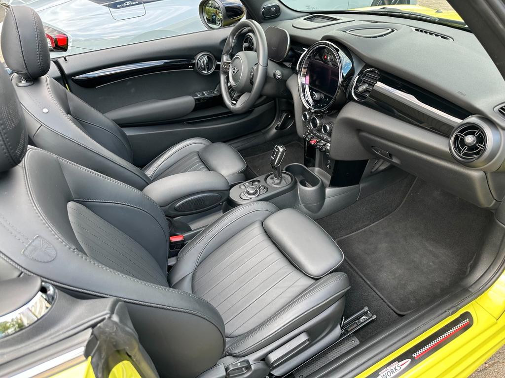Mini John Cooper Works Cabrio