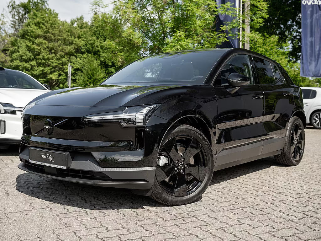 Volvo EX30 Twin motor Ultra