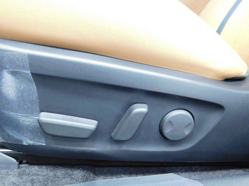 Mazda 6e