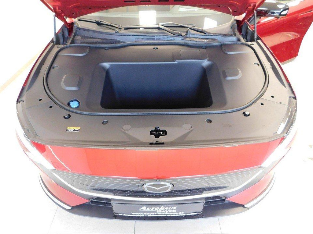 Mazda 6e
