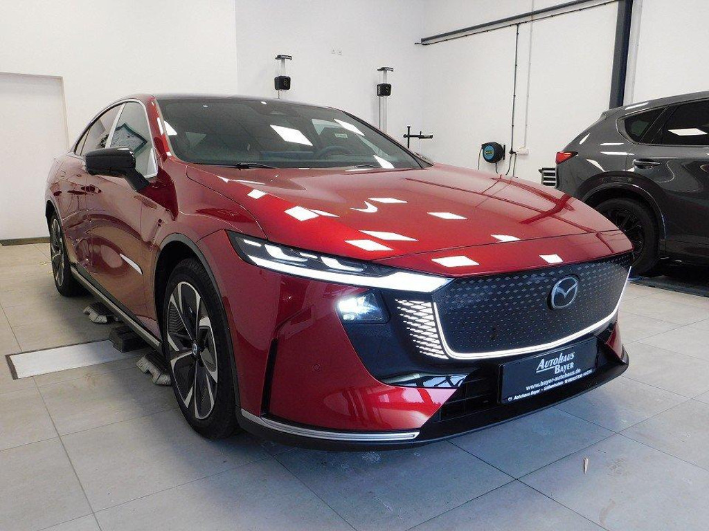 Mazda 6e