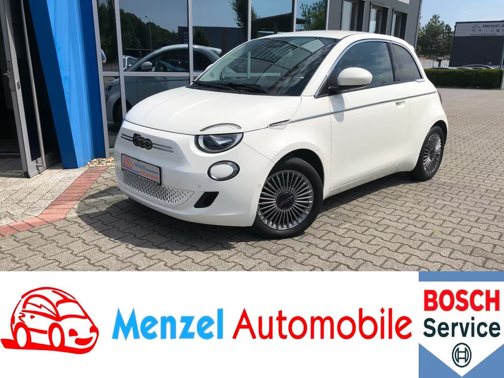 Fiat 500e 42kWh  KAM NAVI ACC SH Alu UPE: 40.990€!!