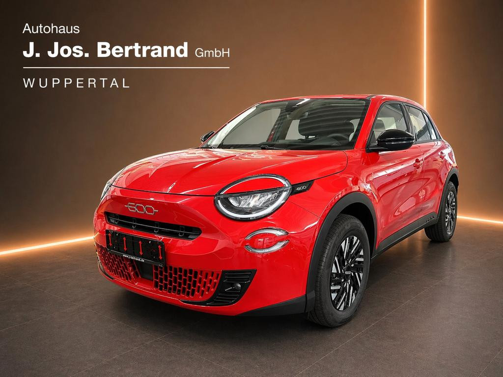 Fiat 600e Hybrid 1.2 eDCT Automatik