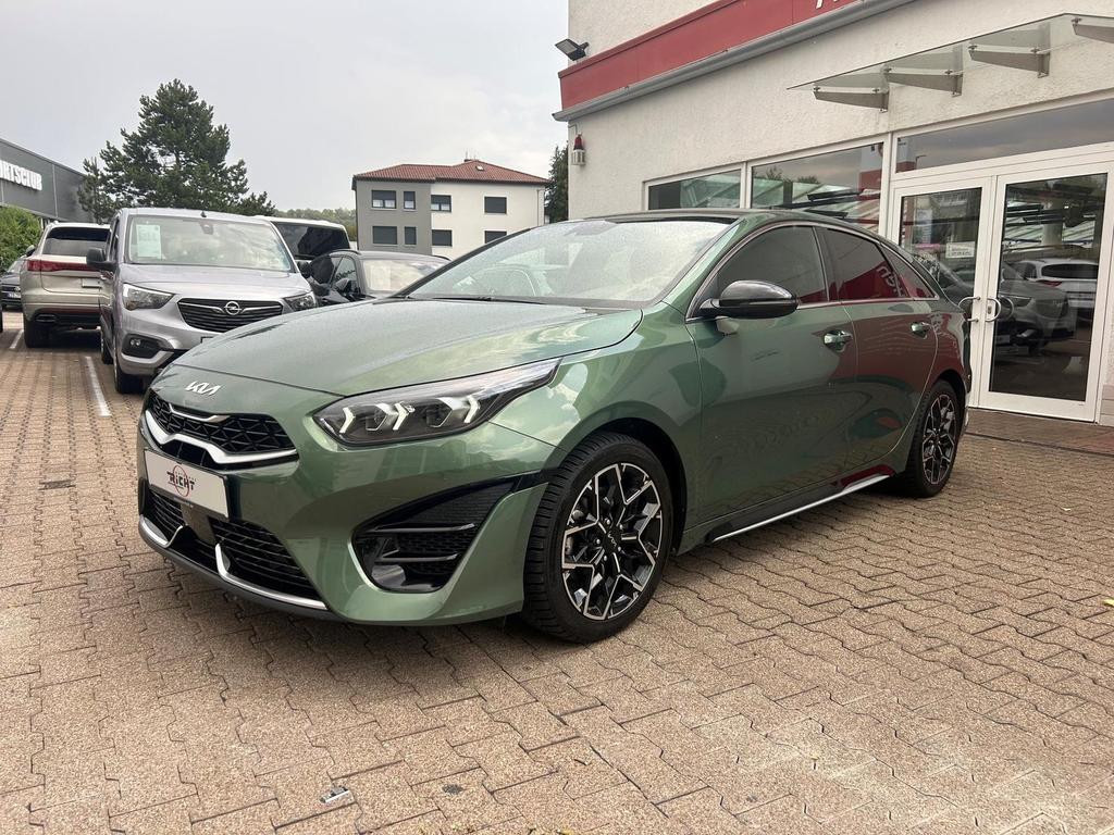 Kia ProCeed