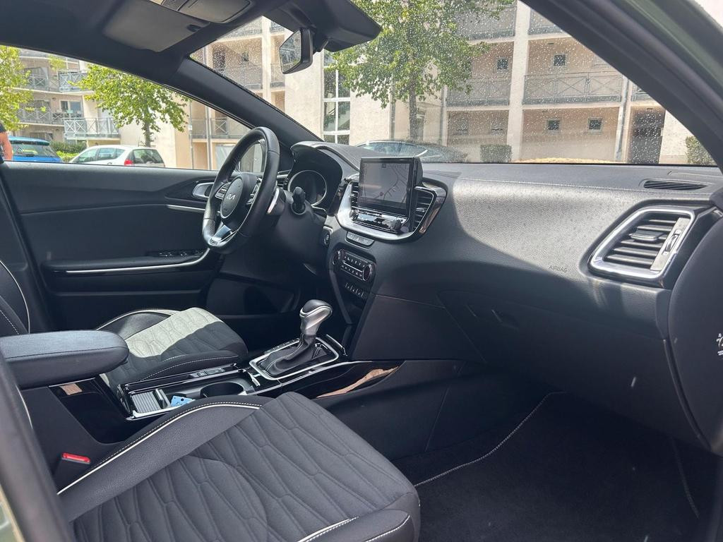 Kia ProCeed
