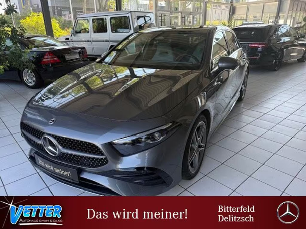 Mercedes-Benz A-Klasse A 200 AMG Line Hatchback