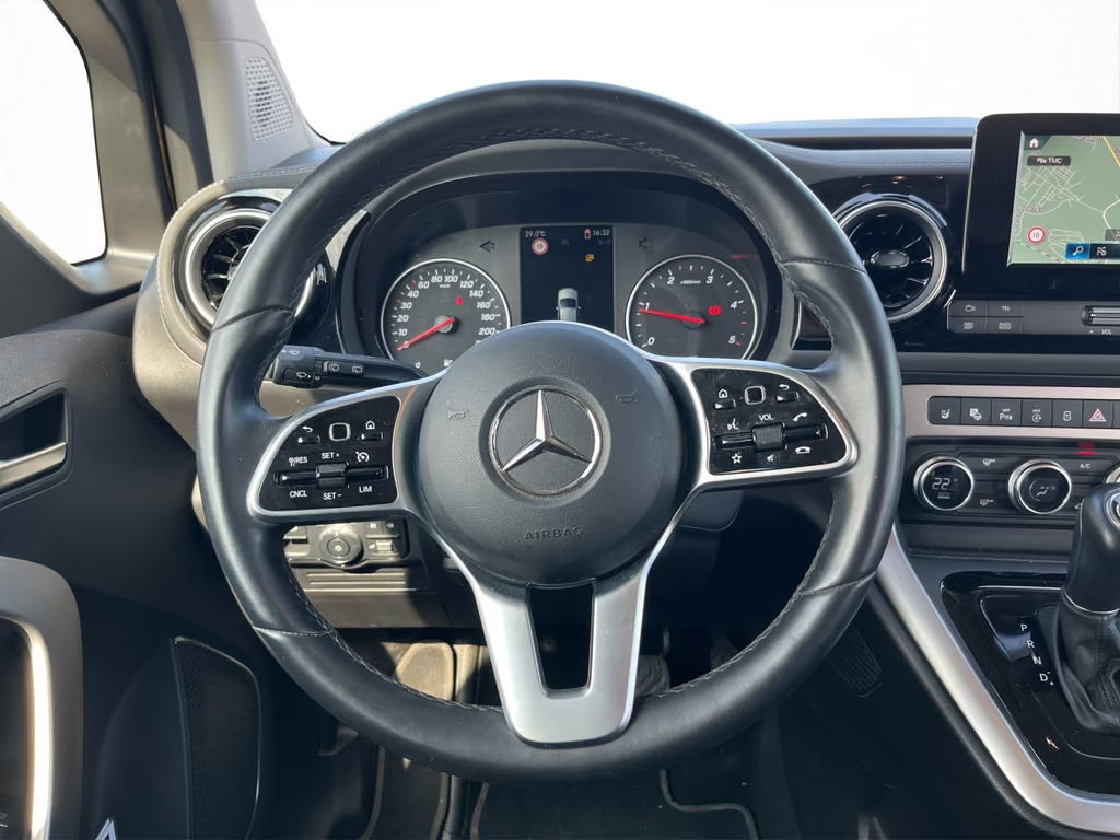 Mercedes-Benz T 180