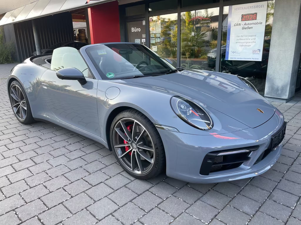 Porsche 911 Carrera Cabriolet