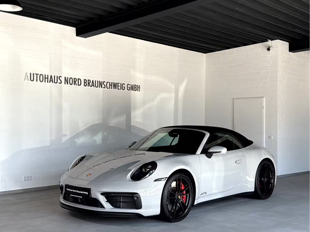 Porsche 911 GTS 992 Cabriolet