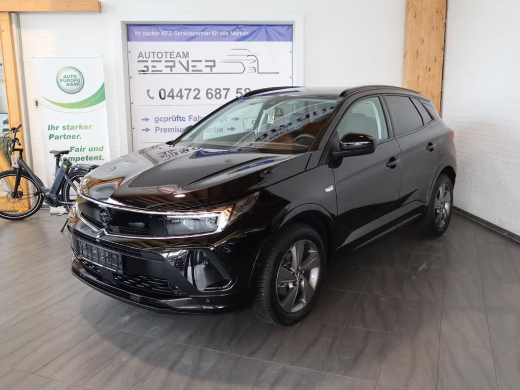 Opel Grandland Grand Sport 1.2 Turbo Turbo GS-Line