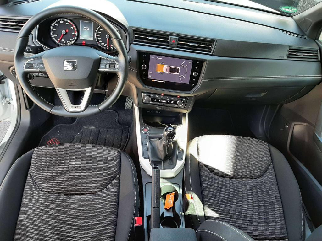 Seat Arona