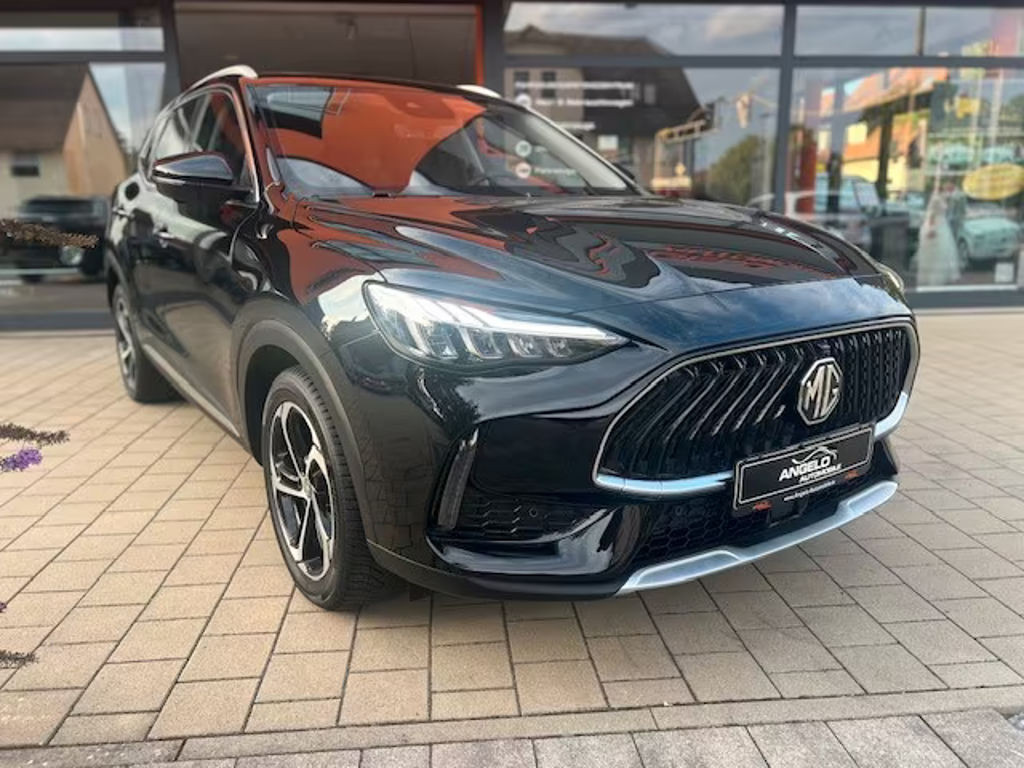 MG HS Luxury