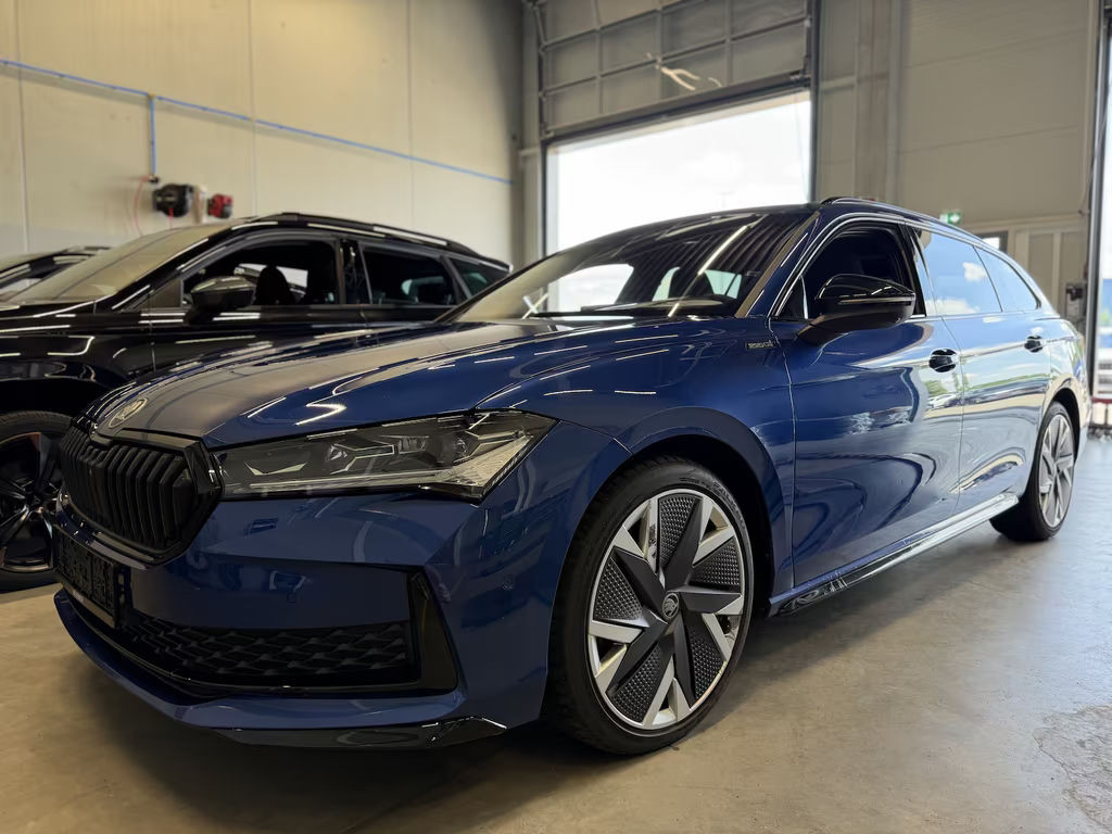 Skoda Superb Combi Sportline 2.0 TSI