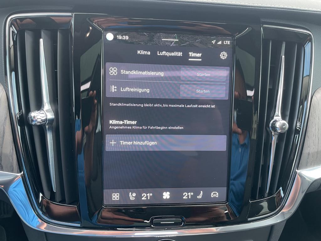 Volvo V90 Cross Country