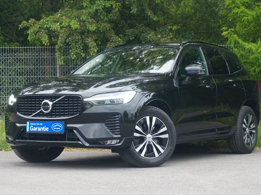 Volvo XC60 Plus Dark