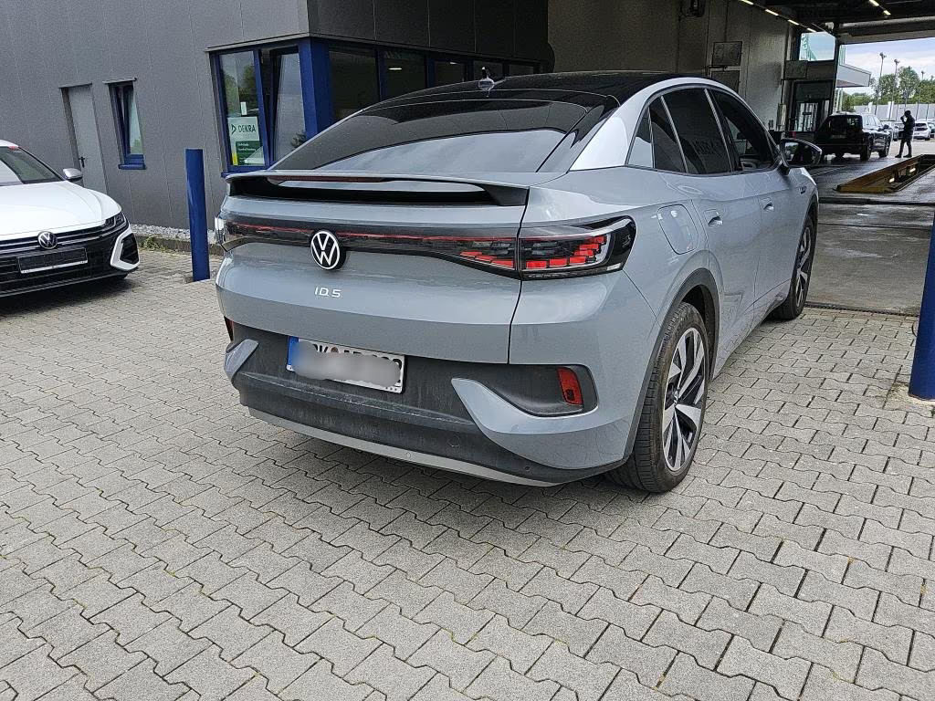 Volkswagen ID.5