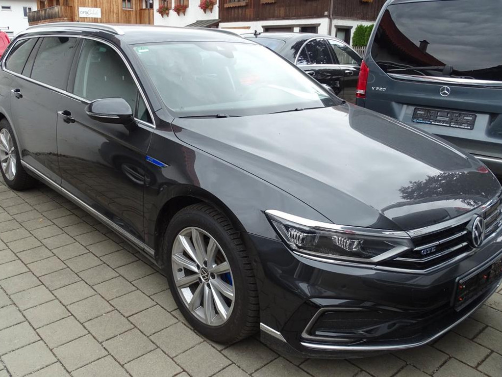 Volkswagen Passat GTE Variant