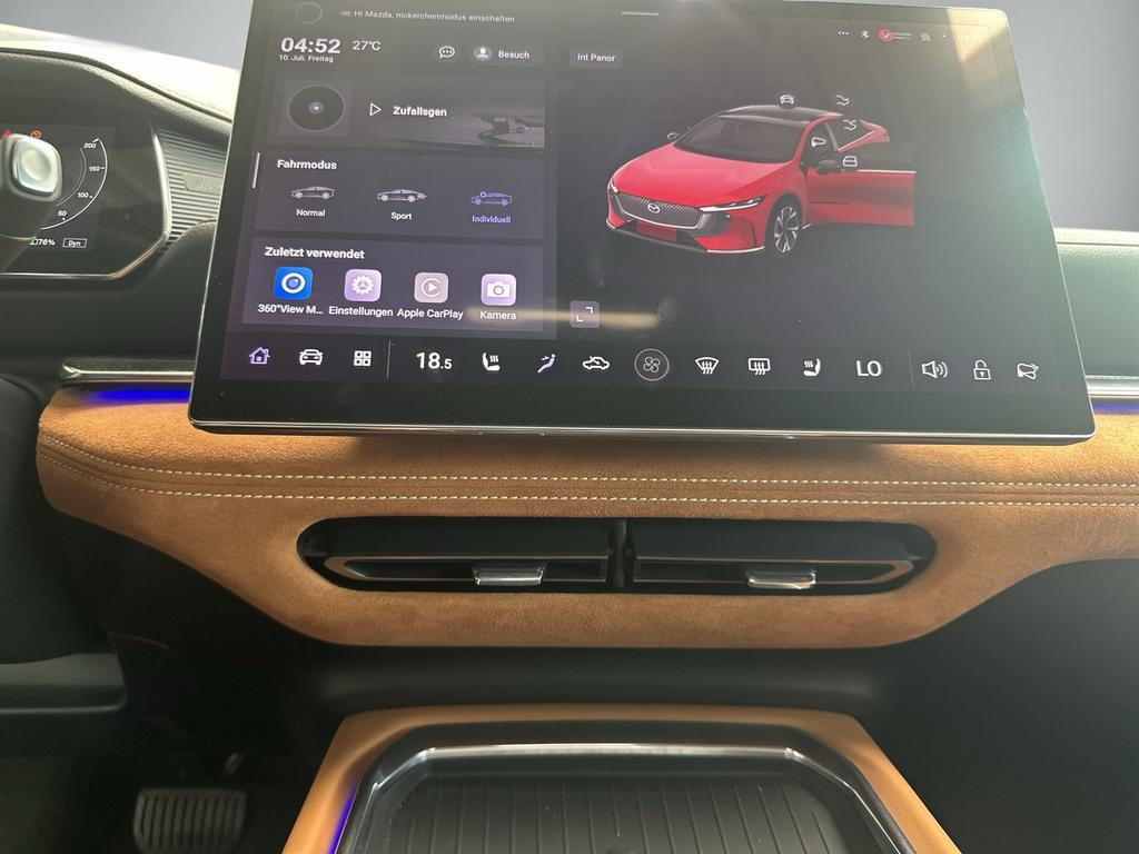 Mazda 6e