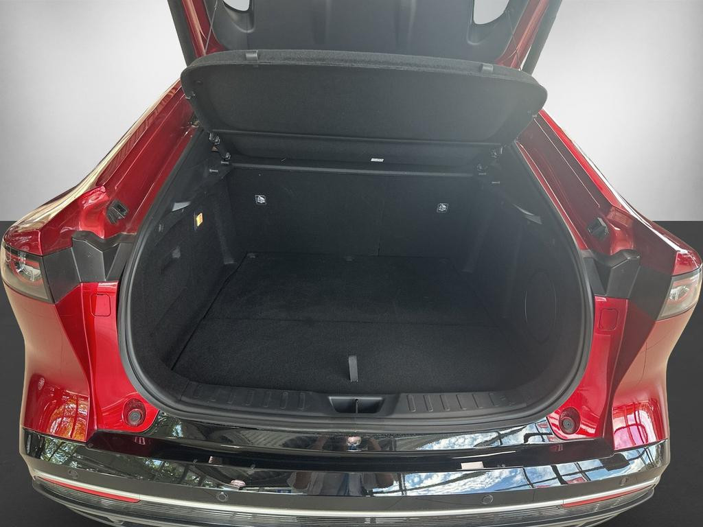 Mazda 6e