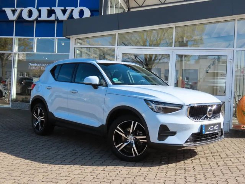 Volvo XC40 Core