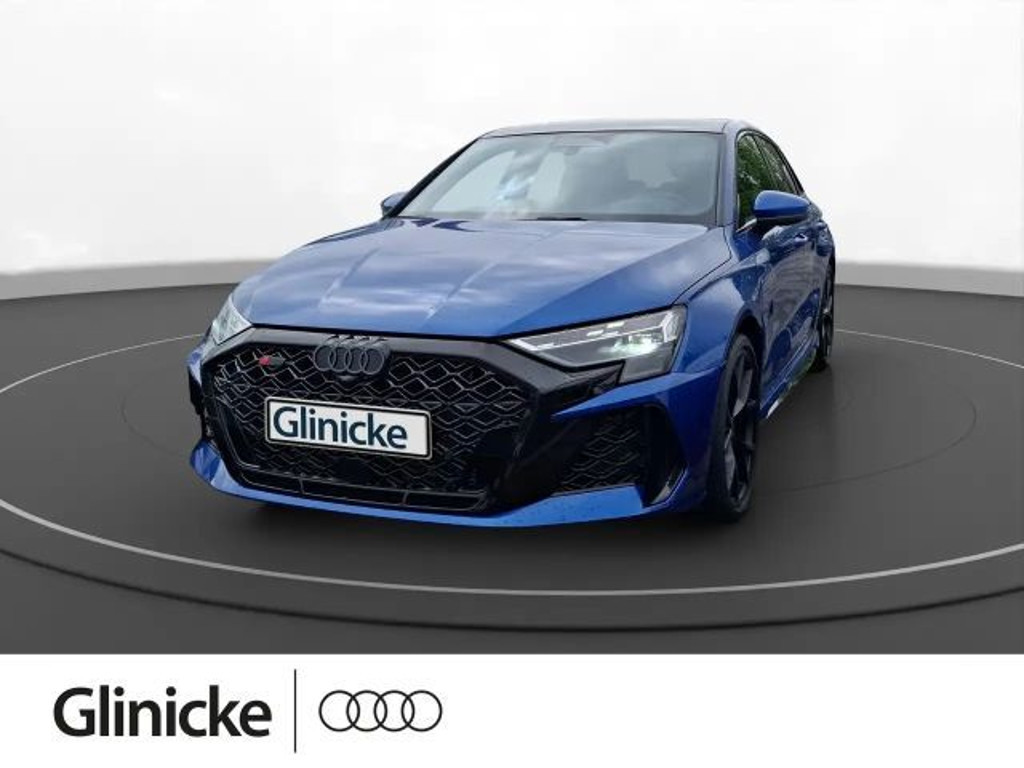 Audi RS3 Sportback Sedan S-Tronic