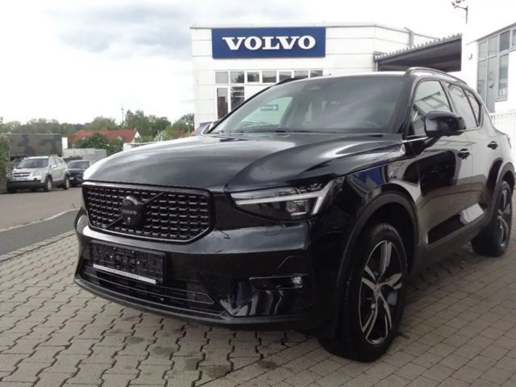 Volvo XC40 Plus