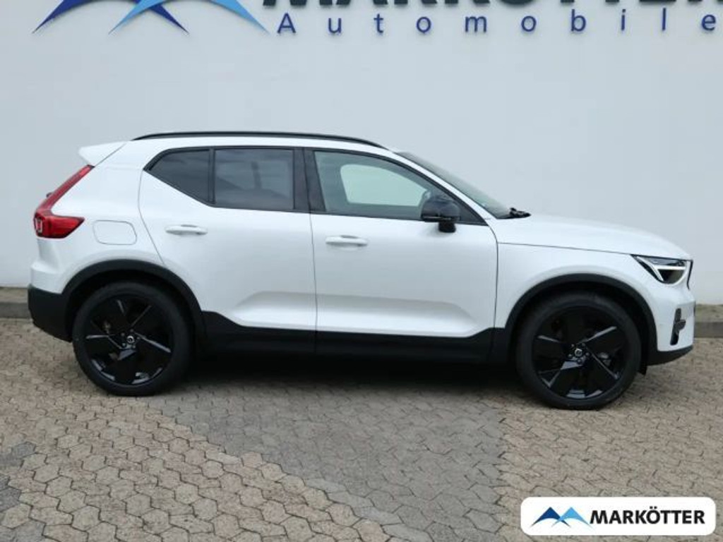 Volvo XC40 Plus