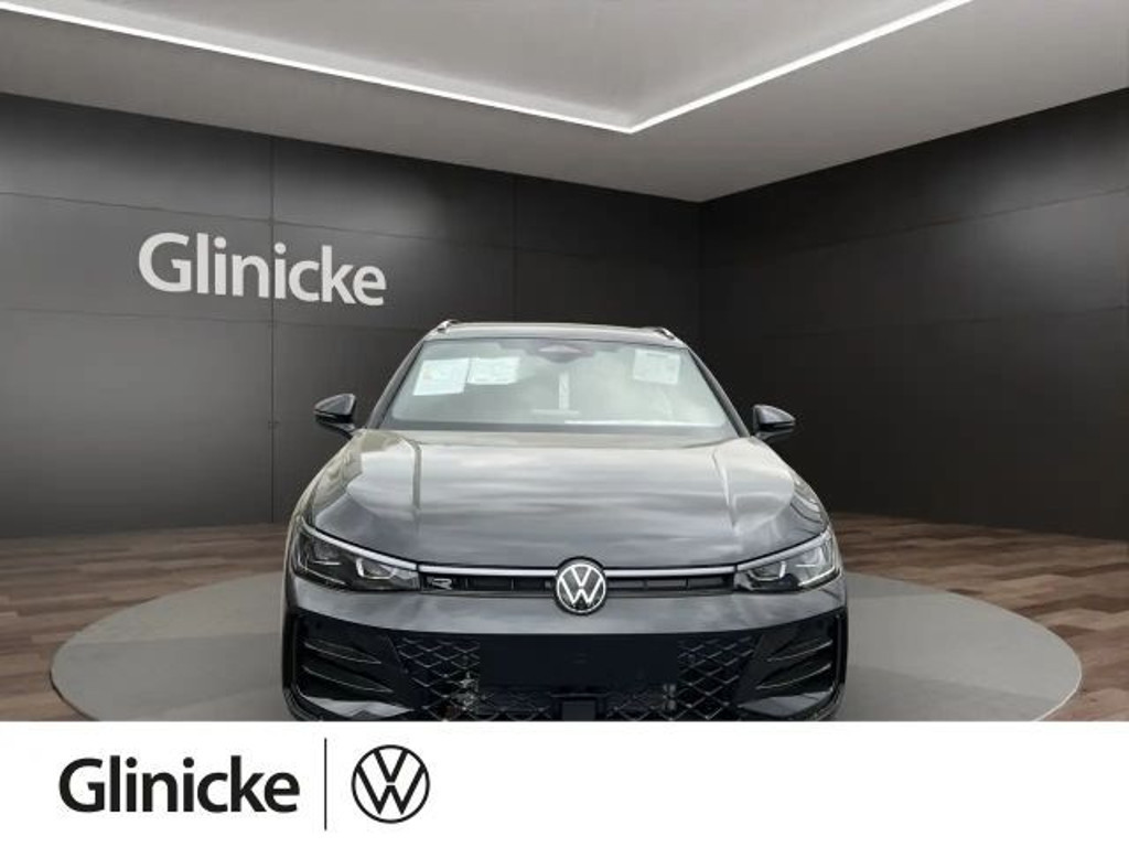 Volkswagen Passat R-Line eHybrid