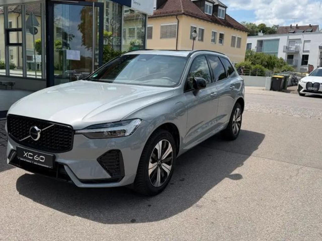 Volvo XC60 AWD T6 Recharge Plus Dark