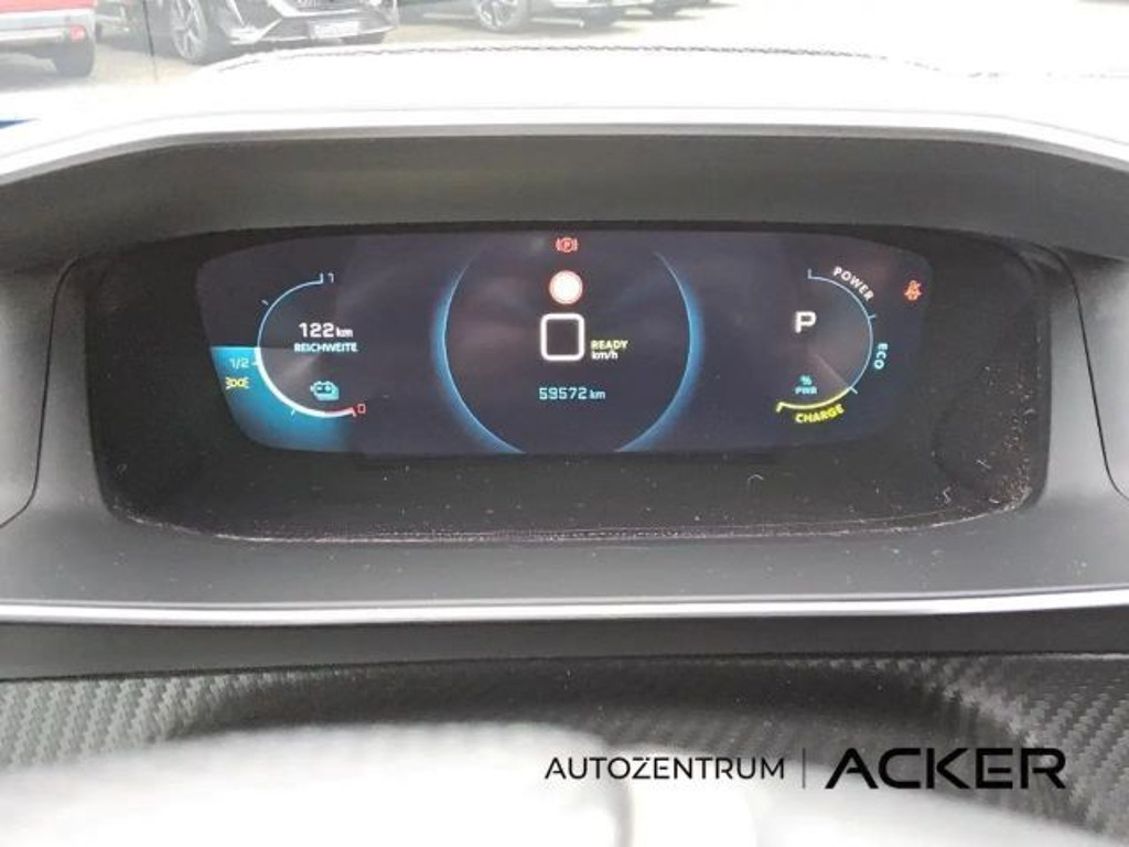Peugeot e-2008