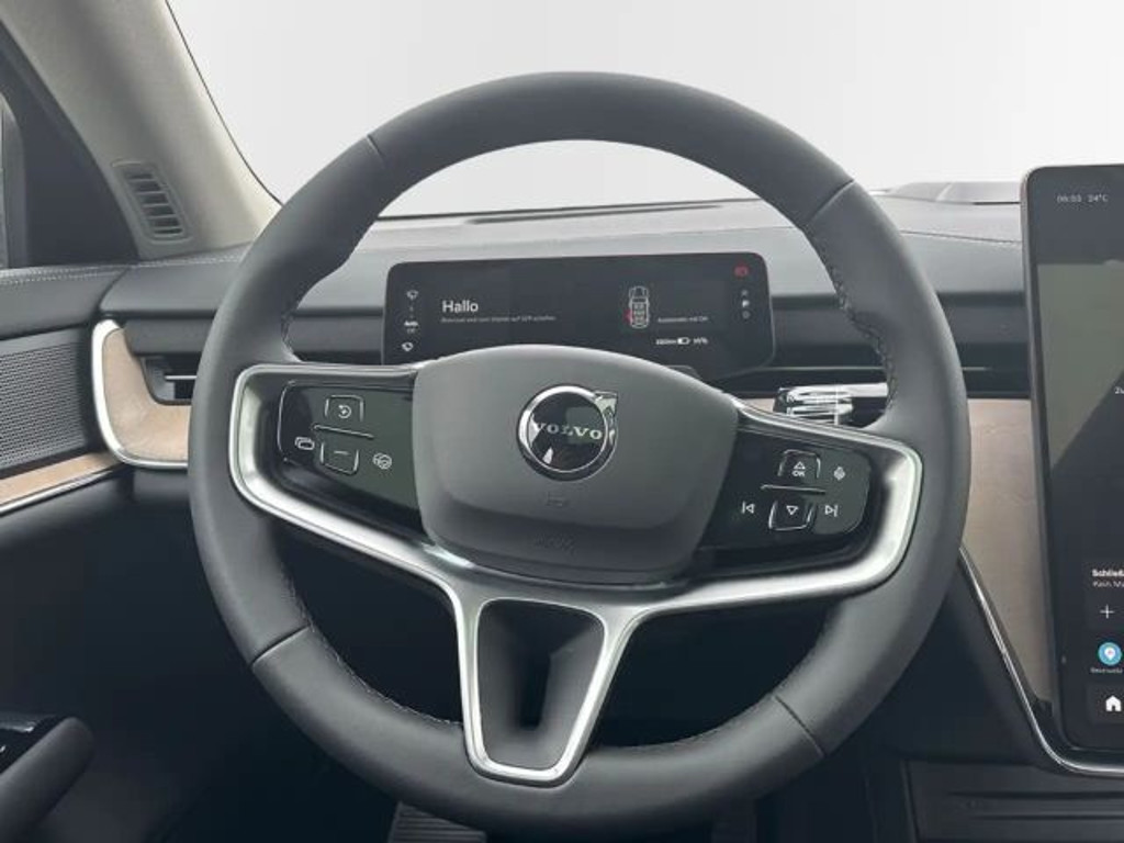 Volvo EX90